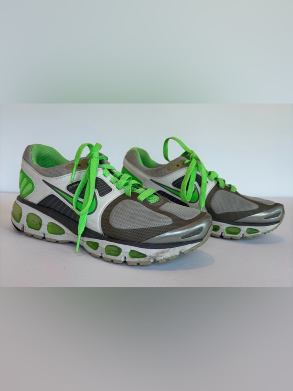 Nike Green and Gray Athletic Shoes / Sneakers.  Size 8